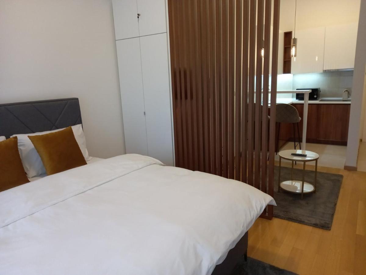 Appartement Lux OPERA à Banja Luka Extérieur photo