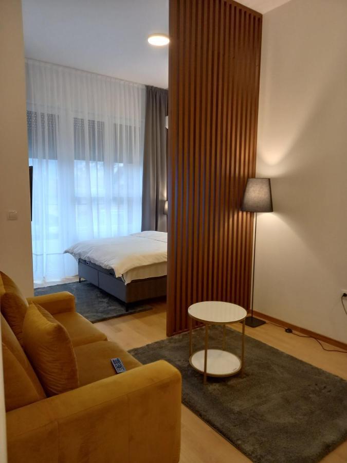 Appartement Lux OPERA à Banja Luka Extérieur photo